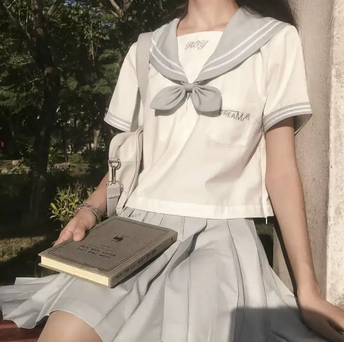 酷爱电影的庞波小姐