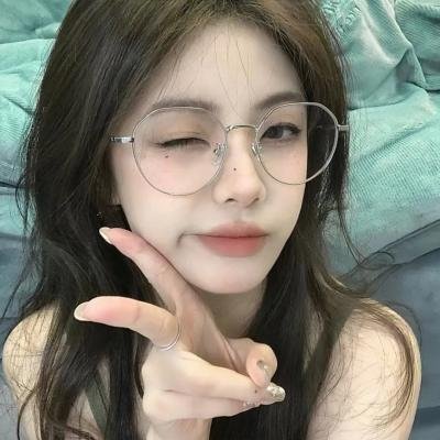 安娜和维多利亚